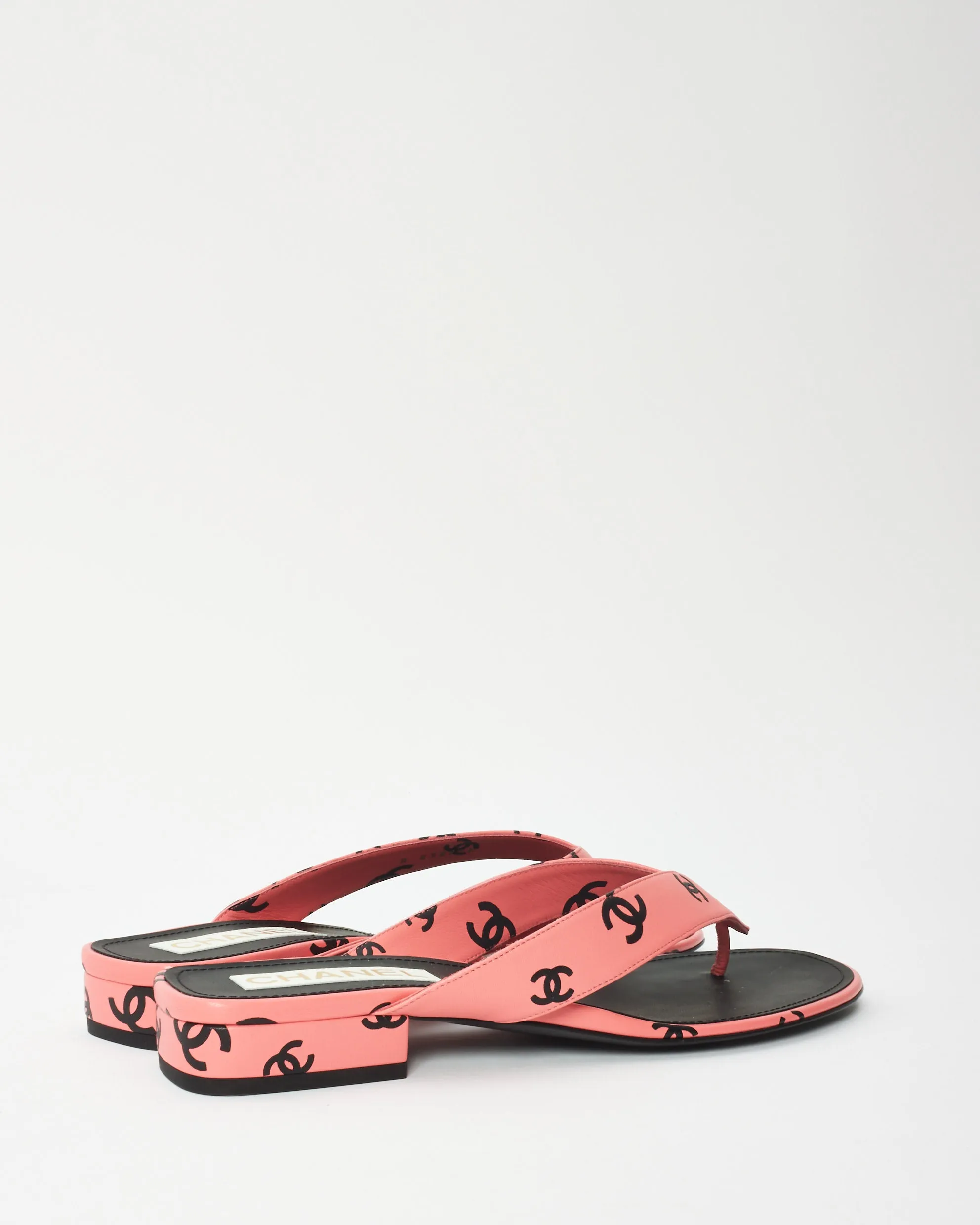 Chanel Pink & Black Logo Leather 22S Flip Flop Sandals - 42