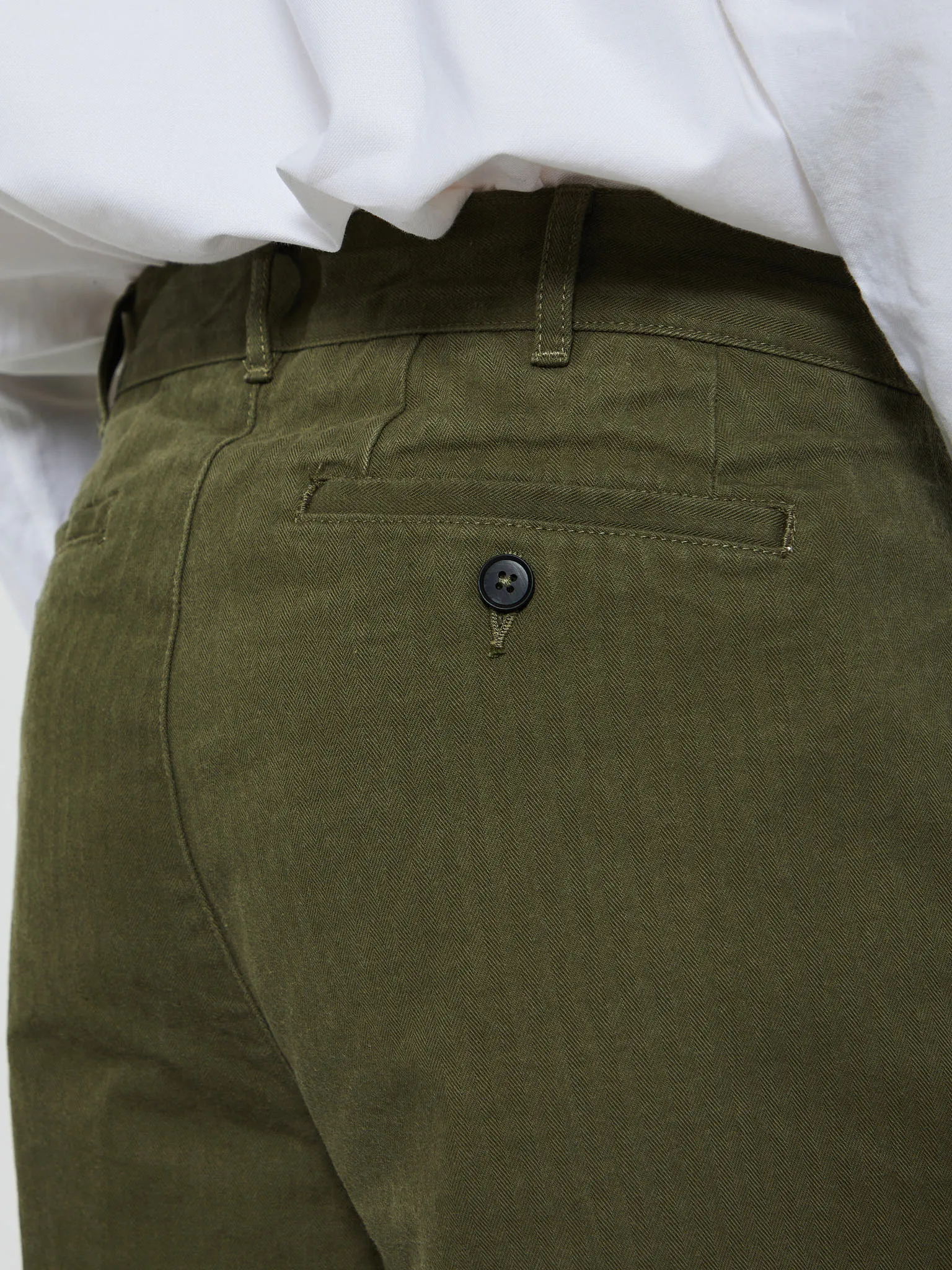 Double Pleated Herringbone Pants in Army Green