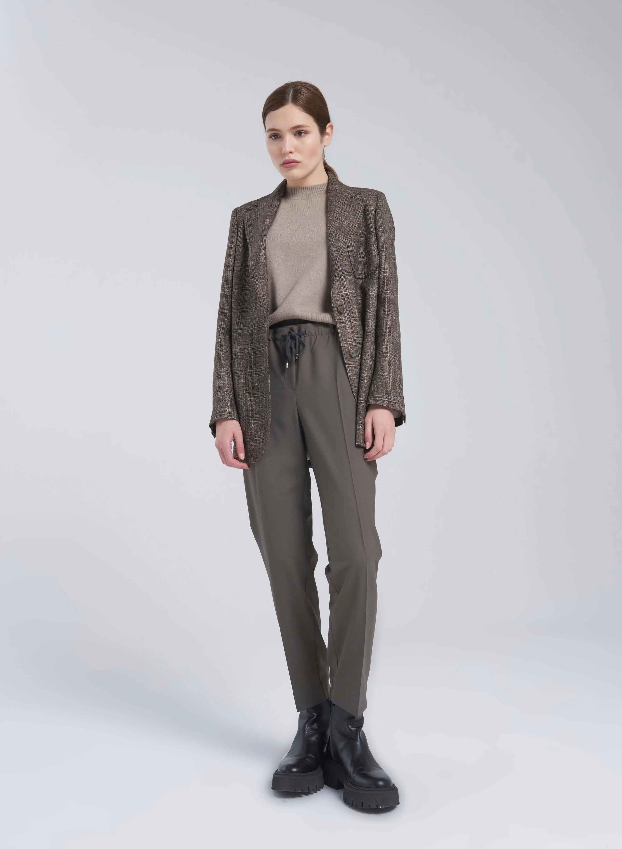 JOGGERS IN LANA