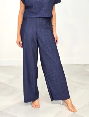 Juni Pleated Pants