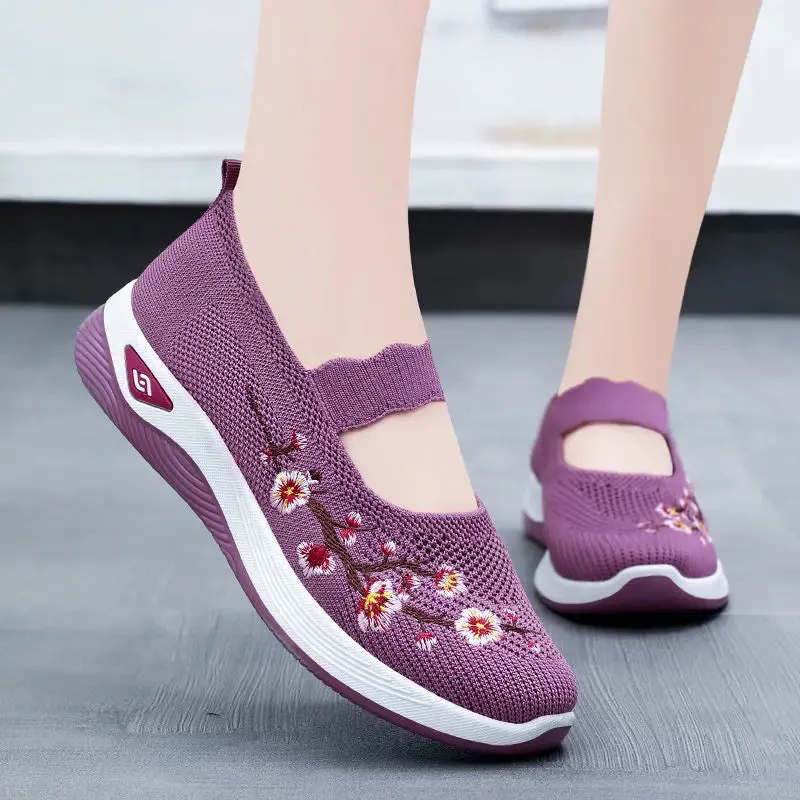 Orthopaedic shoes for women