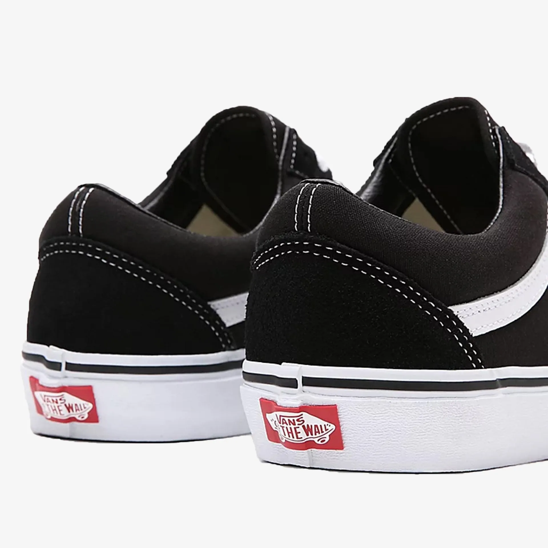 Vans | OLD SKOOL  { BLACK / WHITE