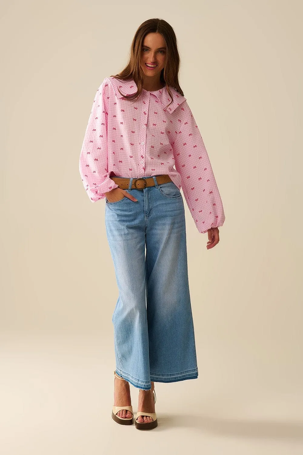 Wide-Leg Ankle Jeans With Light Wash