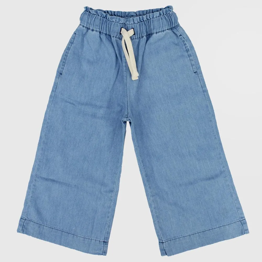 Wide-Leg Jeans
