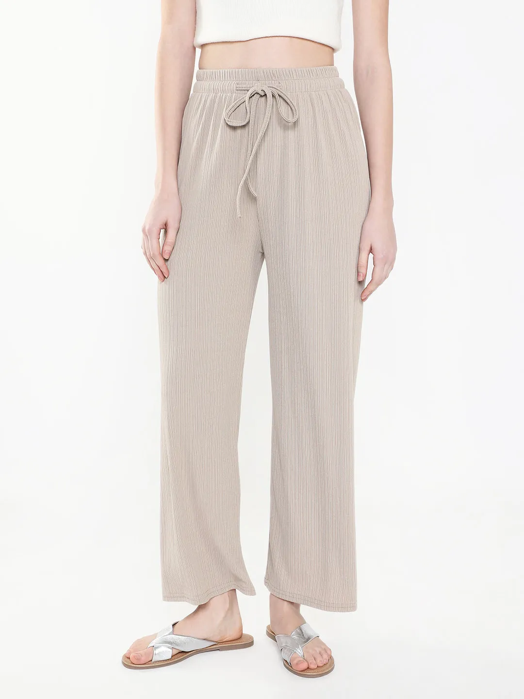 Women Solid Beige Trouser